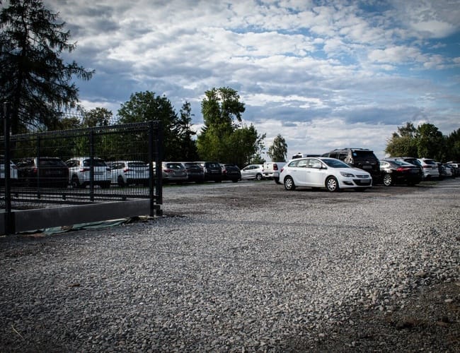 Odlotowy Parking Jasionka - lotnisko Rzeszów (RZE) - zdjęcie 7