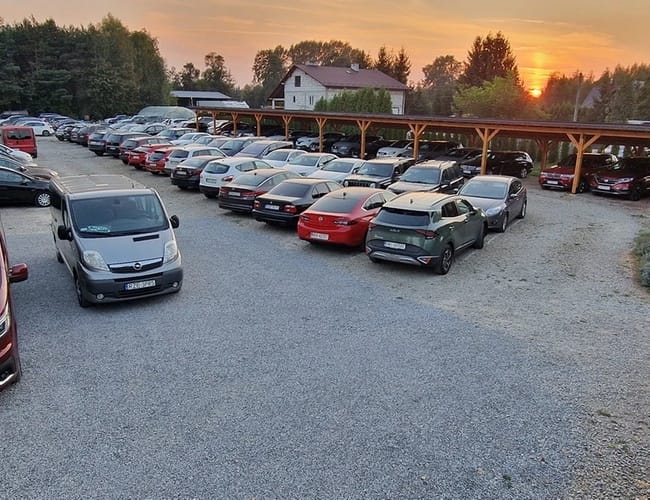 PARK4YOU - parking lotnisko Rzeszów-Jasionka (RZE) - zdjęcie 4