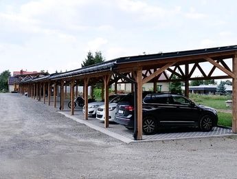 Zielony Kompleks Dwór Ostoya - parking lotnisko Rzeszów (RZE) - główne zdjęcie parkingu