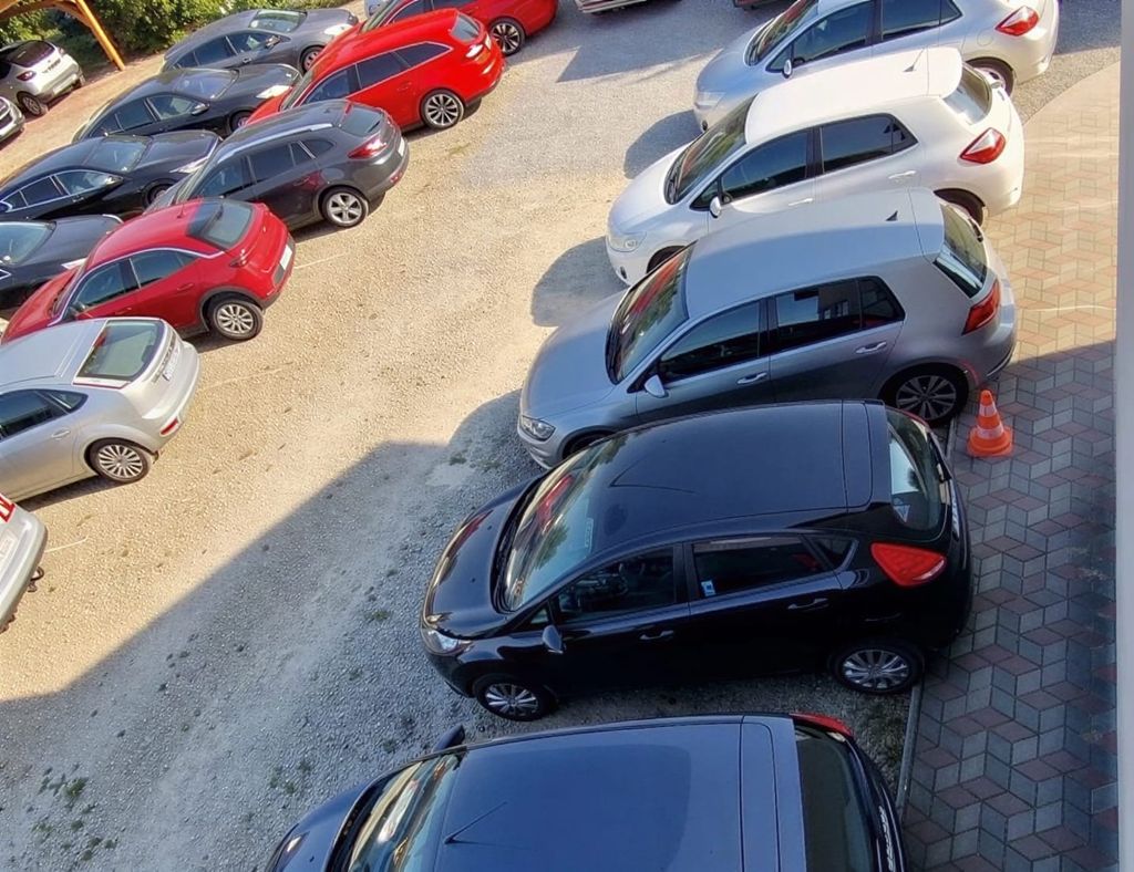 PARK4YOU - parking lotnisko Rzeszów-Jasionka (RZE) - zdjęcie 3