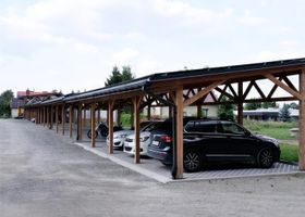 Zdjęcie parkingu Zielony Kompleks Dwór Ostoya - parking lotnisko Rzeszów (RZE) przy lotnisku