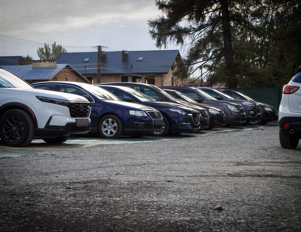 Odlotowy Parking Jasionka - lotnisko Rzeszów (RZE) - zdjęcie 4